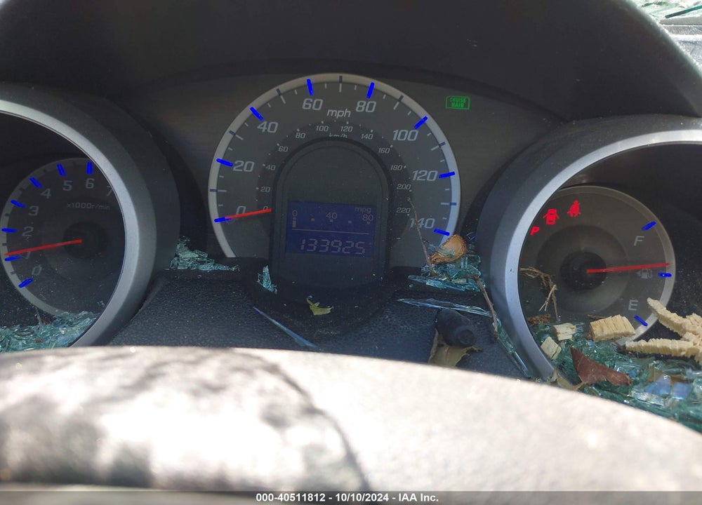 2013 HONDA FIT VIN: JHMGE8H31DC044928