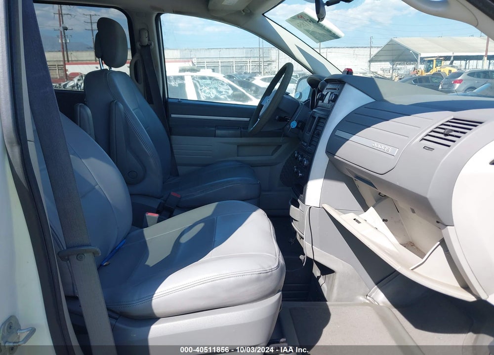 2010 DODGE GRAND CARAVAN SE VIN: 2D4RN4DE2AR420522