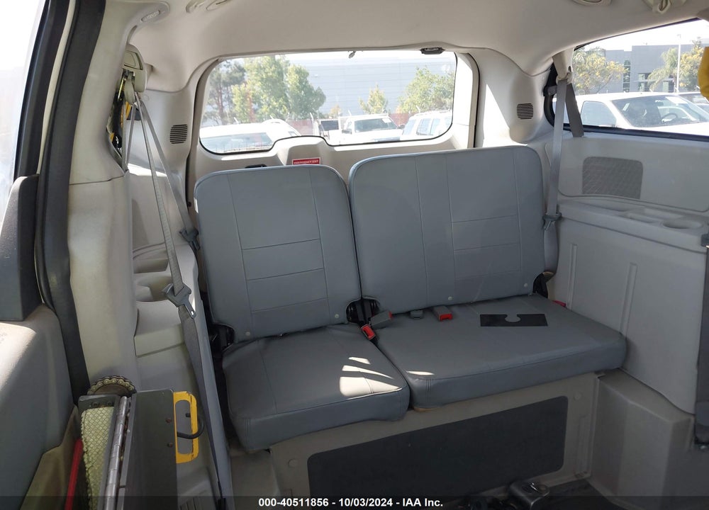 2010 DODGE GRAND CARAVAN SE VIN: 2D4RN4DE2AR420522