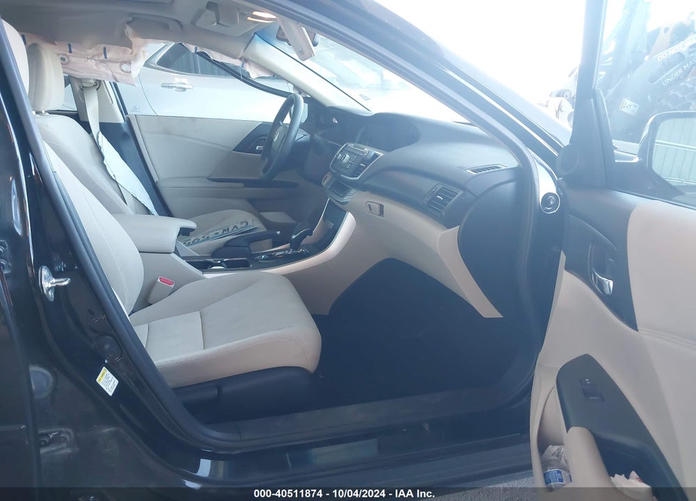 2015 HONDA ACCORD EX VIN: 1HGCR2F71FA197493