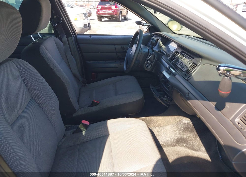 2011 FORD CROWN VICTORIA POLICE INTERCEPTOR VIN: 2FABP7BV0BX180368