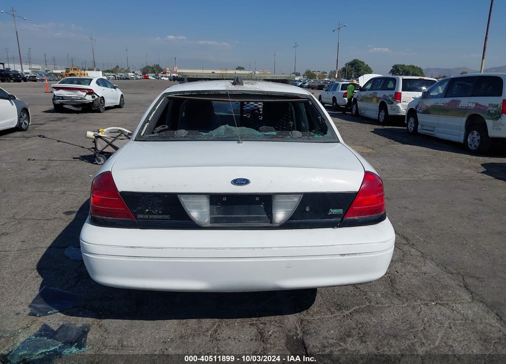 2011 FORD CROWN VICTORIA POLICE INTERCEPTOR VIN: 2FABP7BV3BX176041