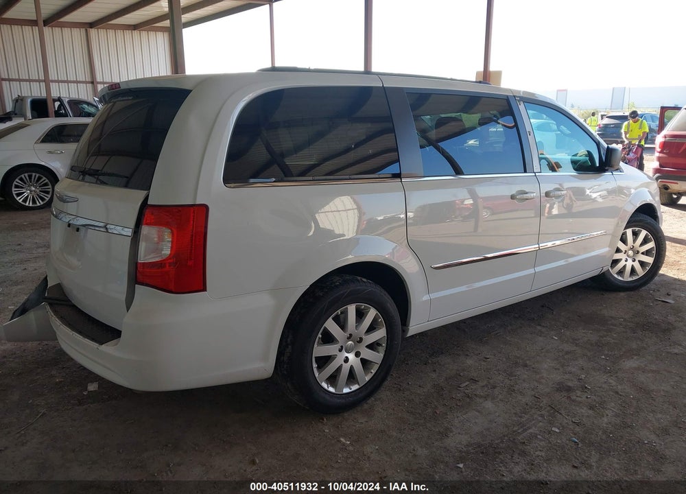 2014 CHRYSLER TOWN & COUNTRY TOURING VIN: 2C4RC1BG9ER218417
