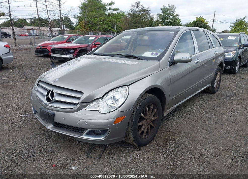 2007 MERCEDES-BENZ R 350 4MATIC VIN: 4JGCB65E97A047221
