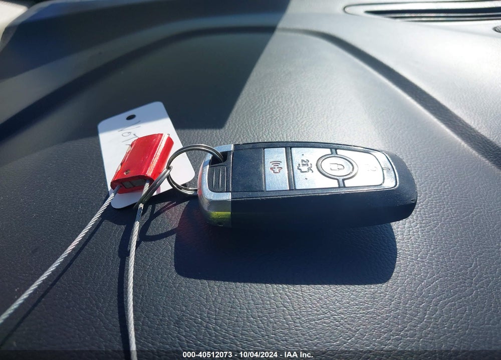 2018 FORD FUSION SE VIN: 3FA6P0HD6JR256132