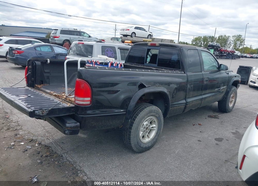 2000 DODGE DAKOTA SLT/SPORT VIN: 1B7GG22N9YS757431