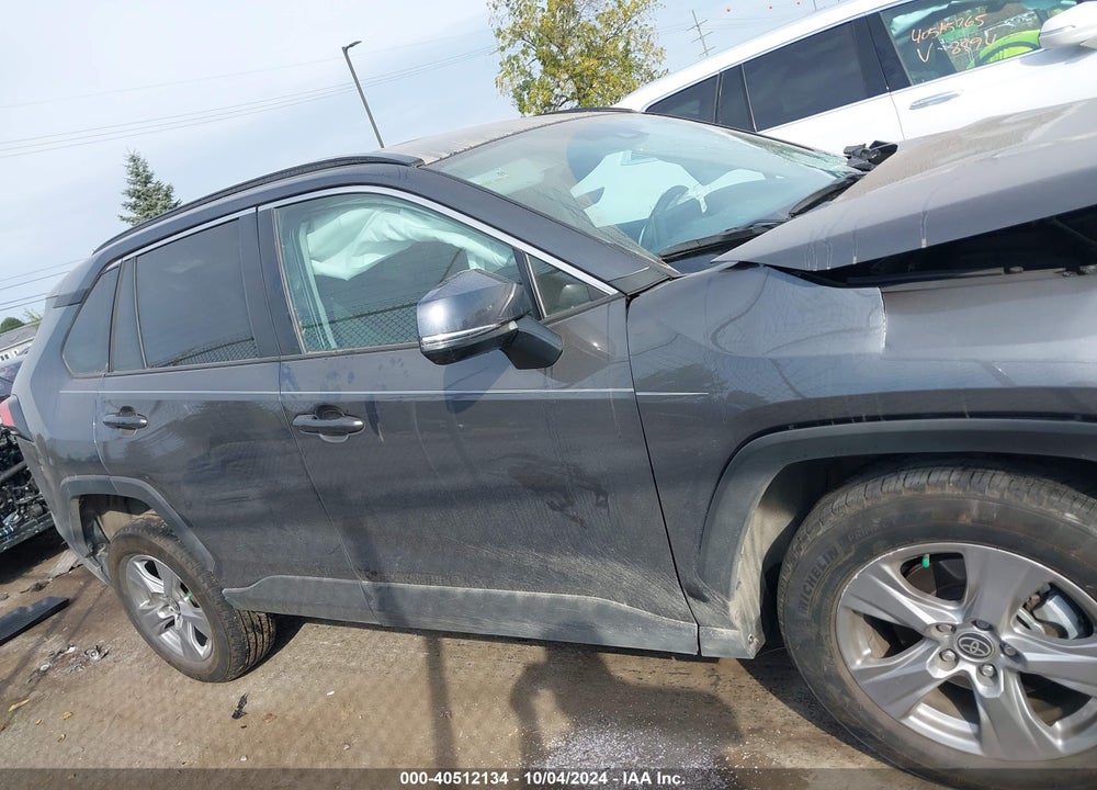 2023 TOYOTA RAV4 XLE VIN: 2T3P1RFV1PW393192