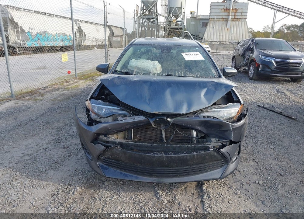 2018 TOYOTA COROLLA LE VIN: 5YFBURHE5JP797905