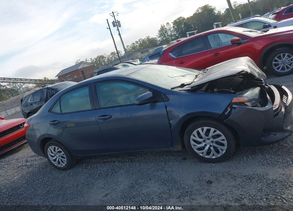 2018 TOYOTA COROLLA LE VIN: 5YFBURHE5JP797905