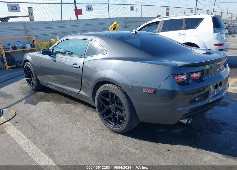 2010 CHEVROLET CAMARO 1LS VIN: 2G1FA1EV6A9215626