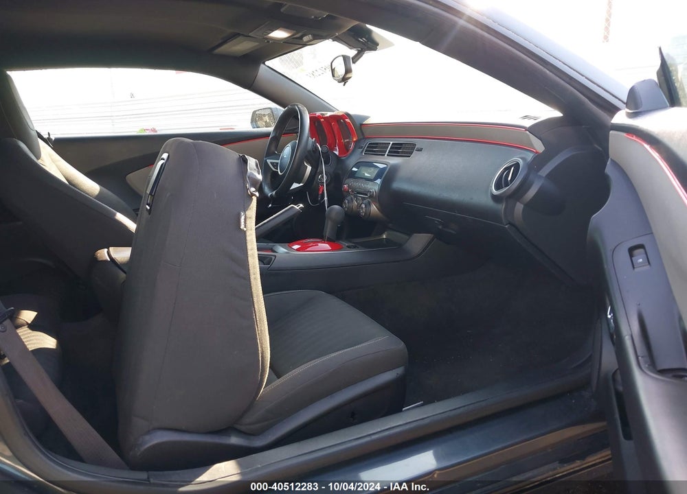 2010 CHEVROLET CAMARO 1LS VIN: 2G1FA1EV6A9215626