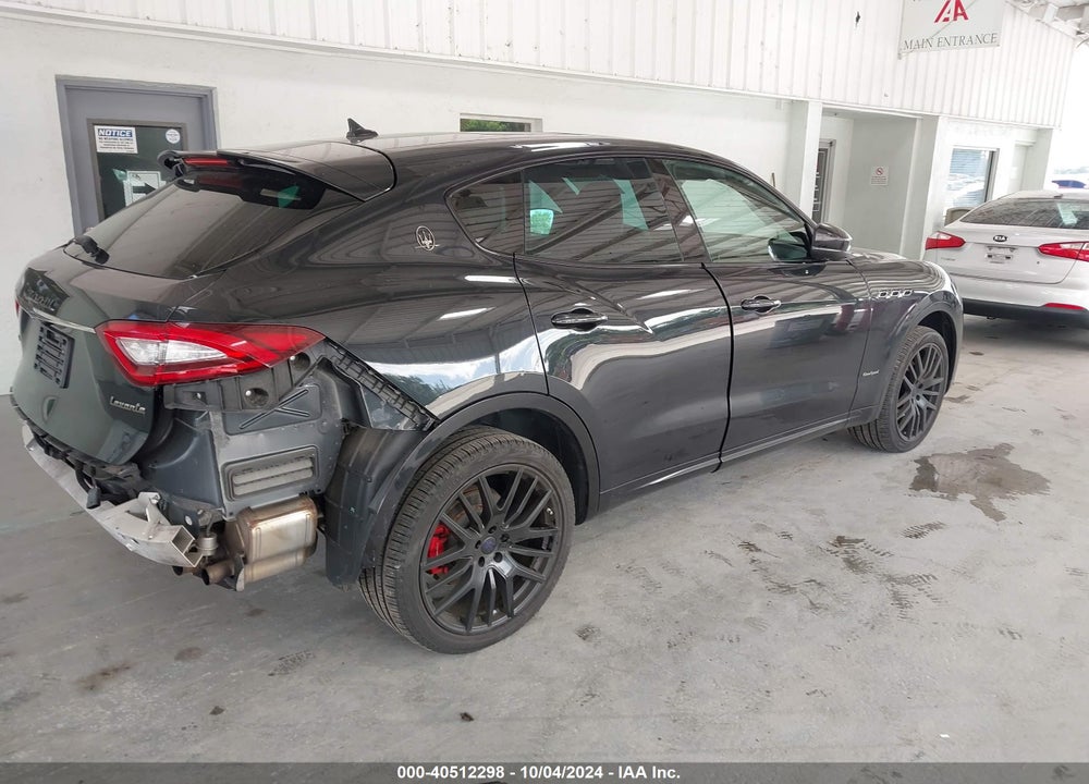 2019 MASERATI LEVANTE GRANSPORT VIN: ZN661XUS5KX321388