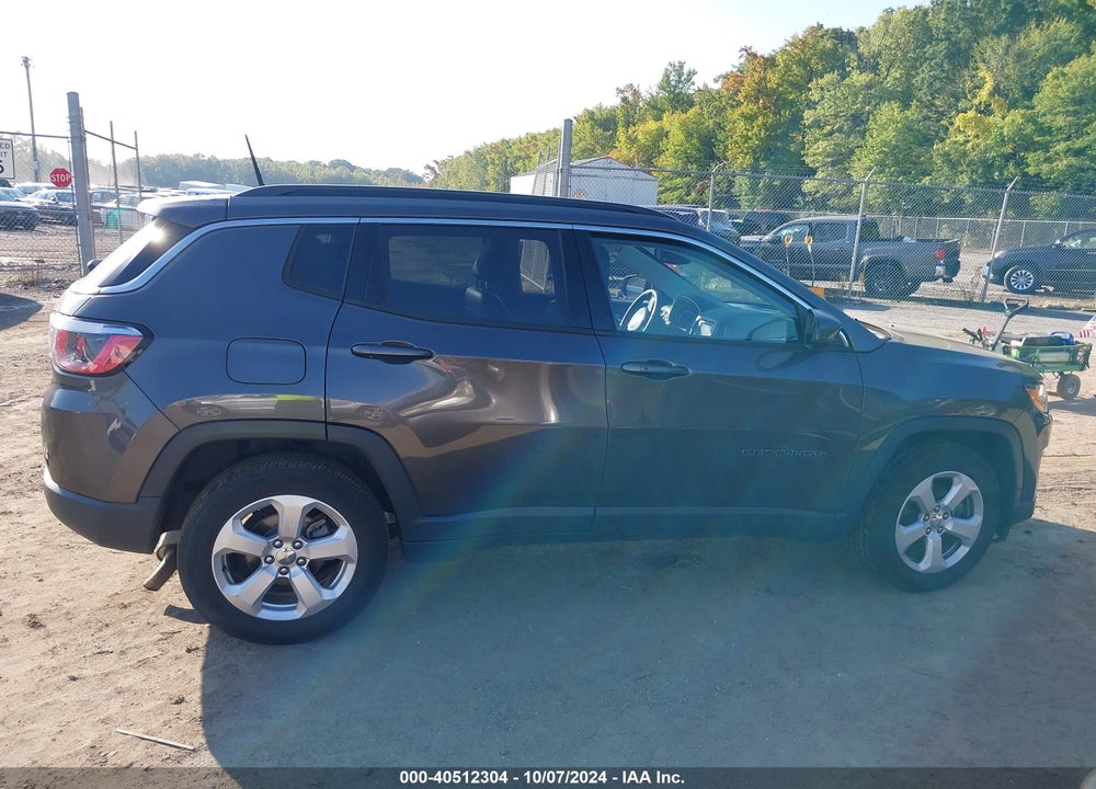 2018 JEEP COMPASS LATITUDE FWD VIN: 3C4NJCBB2JT122964