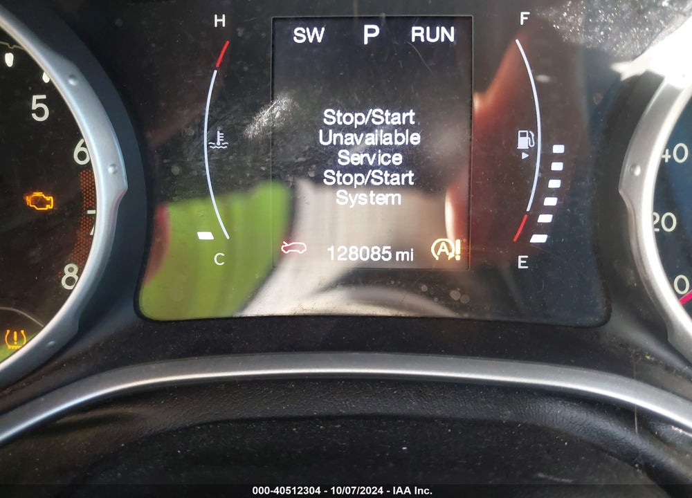 2018 JEEP COMPASS LATITUDE FWD VIN: 3C4NJCBB2JT122964