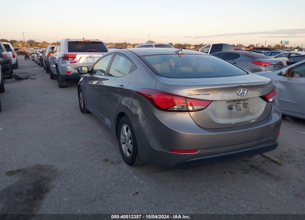 2015 HYUNDAI ELANTRA SE VIN: 5NPDH4AE8FH551297