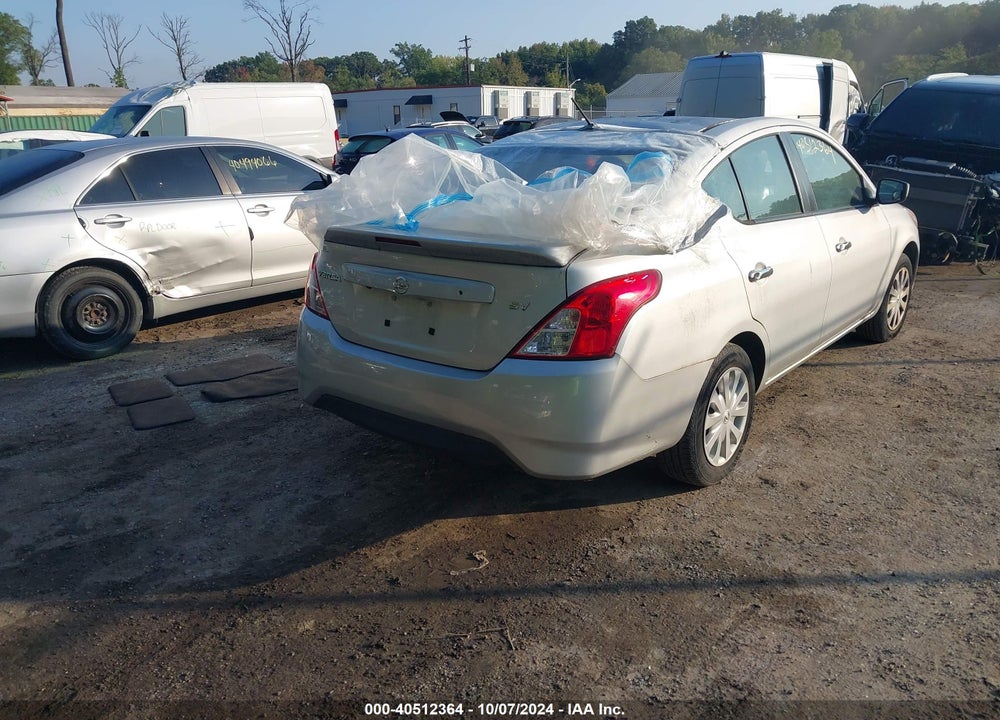 2018 NISSAN VERSA 1.6 SV VIN: 3N1CN7APXJL885284