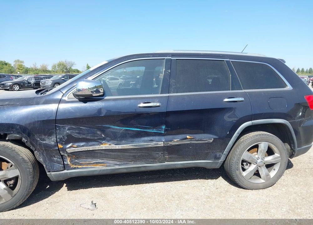 2011 JEEP GRAND CHEROKEE VIN: 1J4RR5GT3BC590538