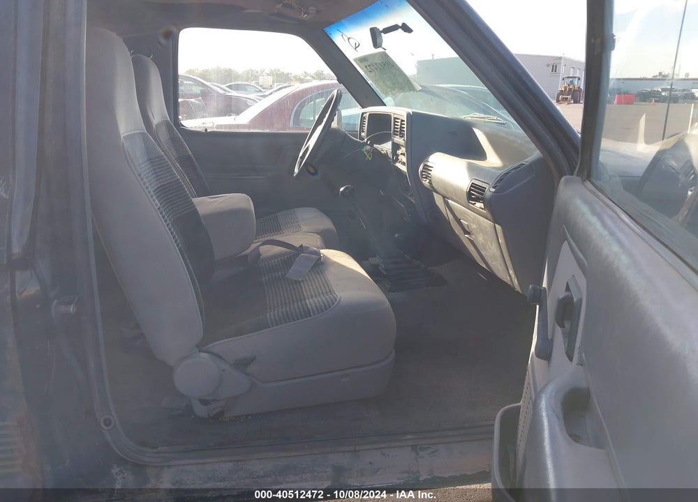 1992 FORD RANGER SUPER CAB VIN: 1FTCR15XXNPA61904