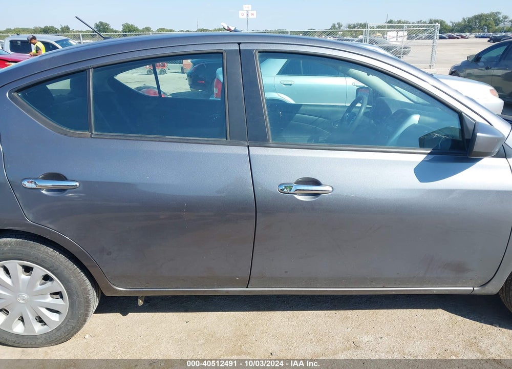2018 NISSAN VERSA 1.6 SV VIN: 3N1CN7AP0JL811050