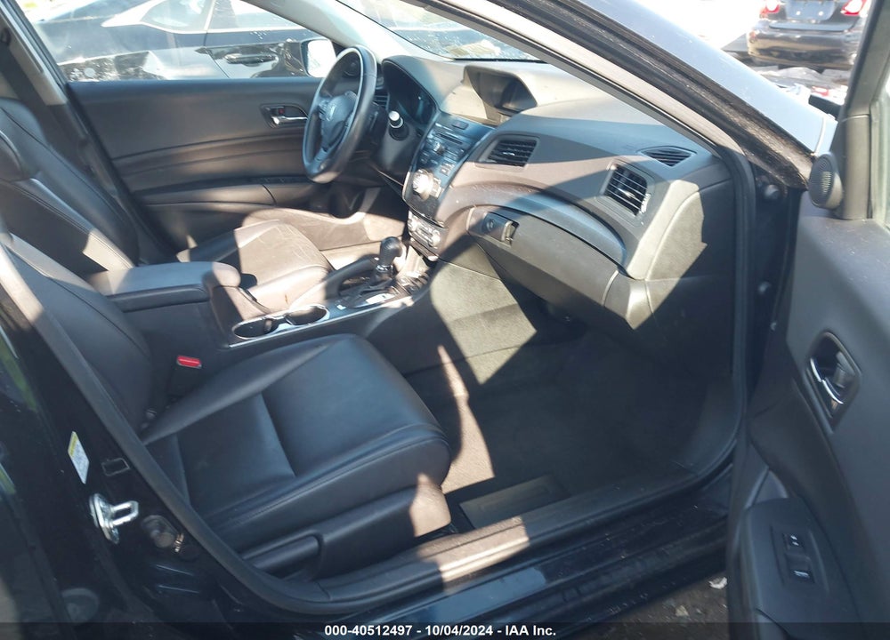 2015 ACURA ILX 2.0L VIN: 19VDE1F55FE007210