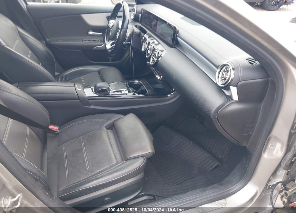 2019 MERCEDES-BENZ A 220 VIN: WDD3G4EB0KW004484