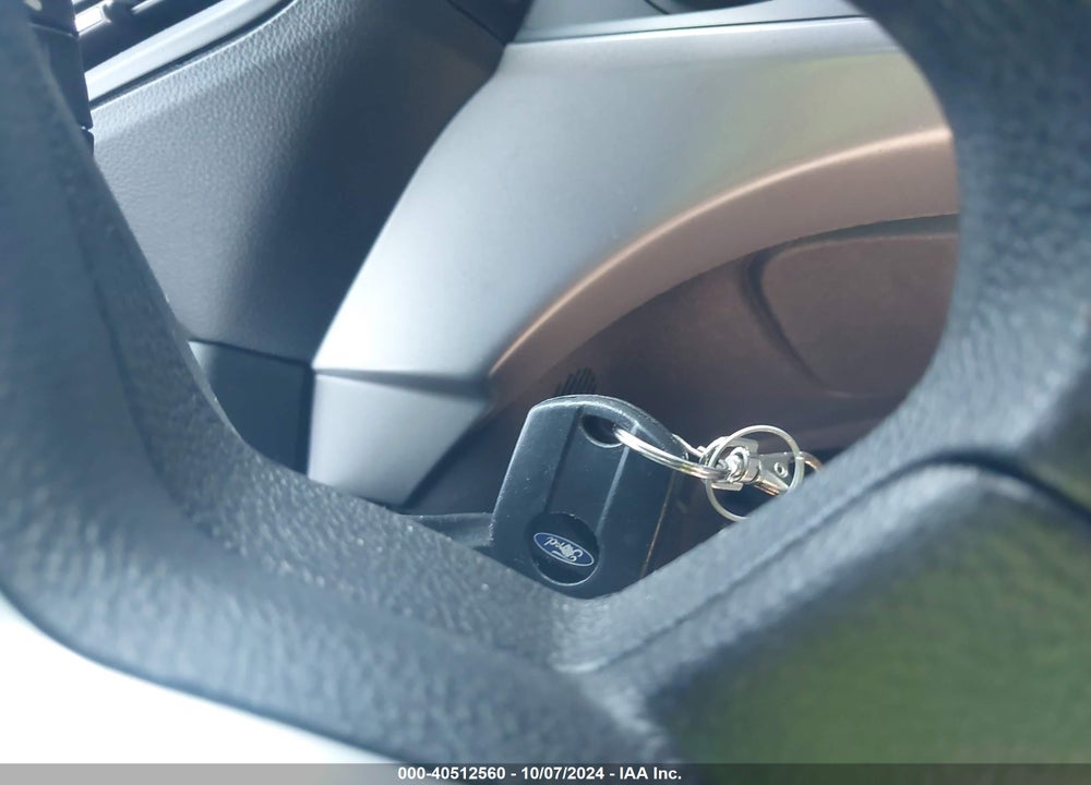 2015 FORD ESCAPE SE VIN: 1FMCU9GX1FUB23232