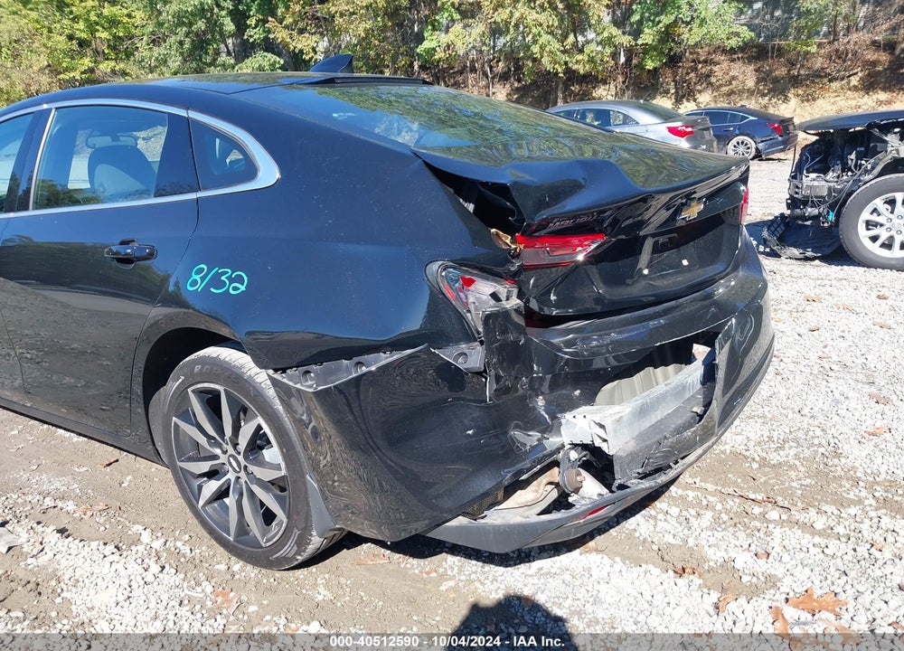 2018 CHEVROLET MALIBU LT VIN: 1G1ZD5ST3JF277507