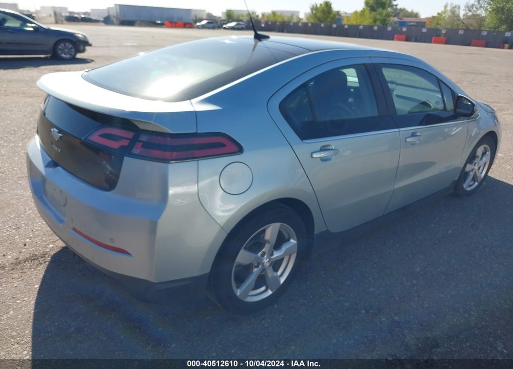 2012 CHEVROLET VOLT VIN: 1G1RB6E47CU119184