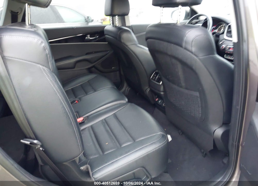 2019 KIA SORENTO 3.3L EX VIN: 5XYPH4A59KG460716