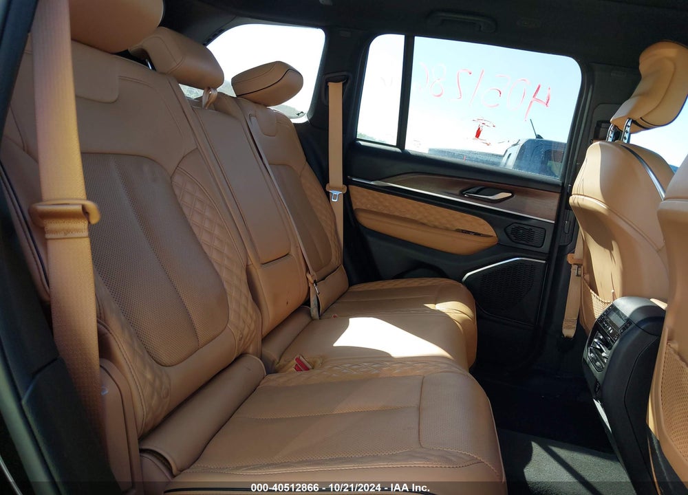 2022 JEEP GRAND CHEROKEE SUMMIT 4X2 VIN: 1C4RJGEG4N8636271