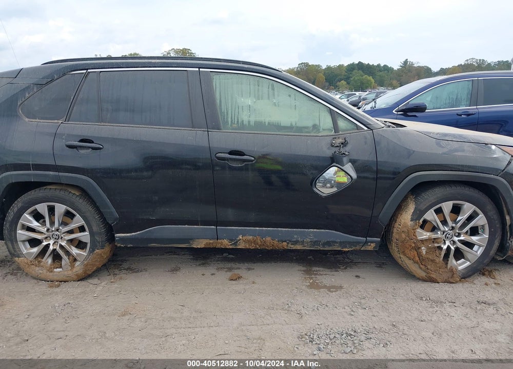 2019 TOYOTA RAV4 XLE PREMIUM VIN: JTMC1RFV8KD041053