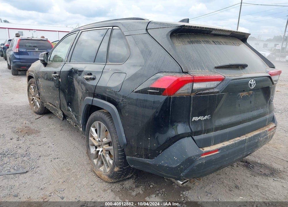2019 TOYOTA RAV4 XLE PREMIUM VIN: JTMC1RFV8KD041053