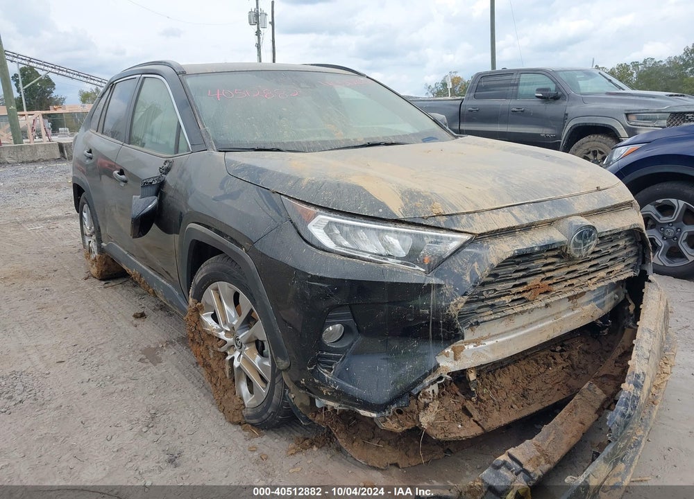 2019 TOYOTA RAV4 XLE PREMIUM VIN: JTMC1RFV8KD041053