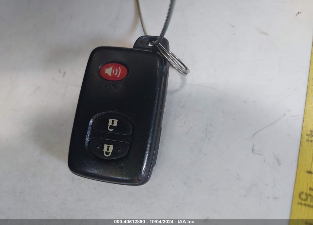 2013 TOYOTA PRIUS TWO VIN: JTDKN3DU7D5566433
