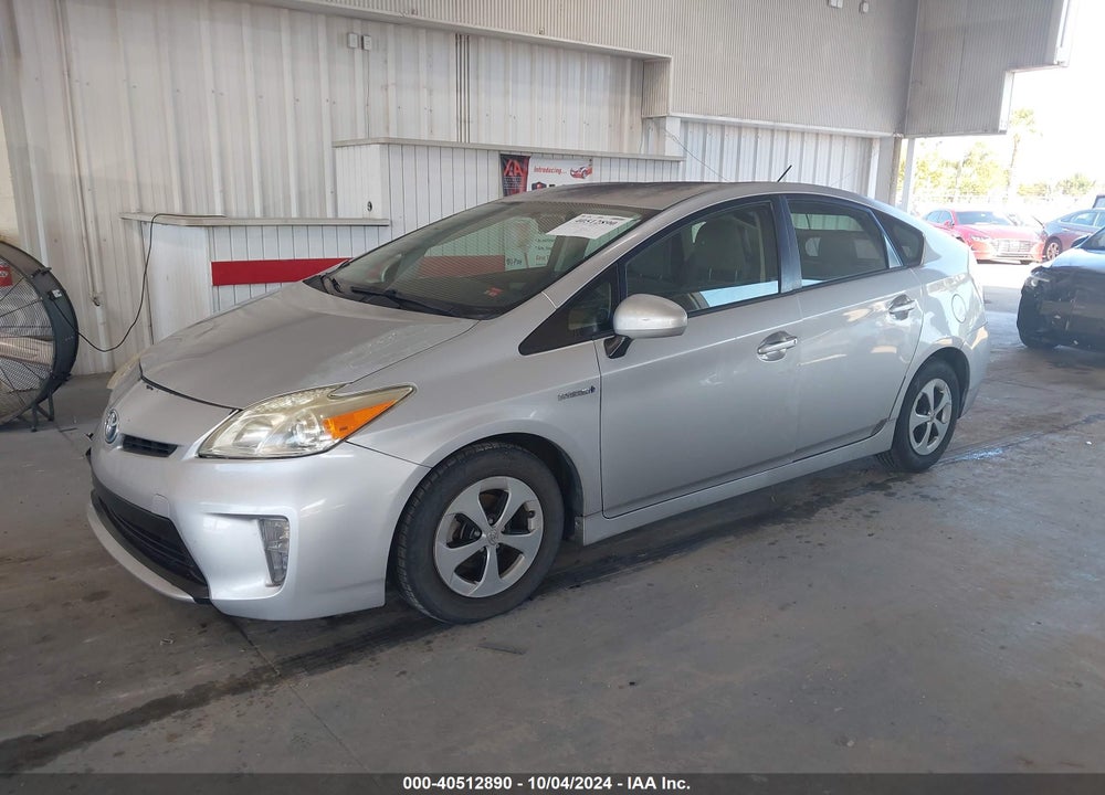 2013 TOYOTA PRIUS TWO VIN: JTDKN3DU7D5566433