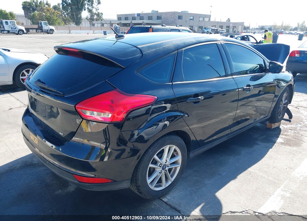 2018 FORD FOCUS SE VIN: 1FADP3K28JL224779