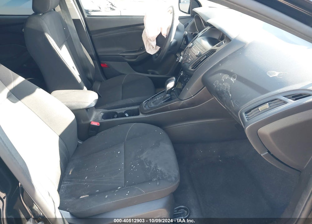 2018 FORD FOCUS SE VIN: 1FADP3K28JL224779