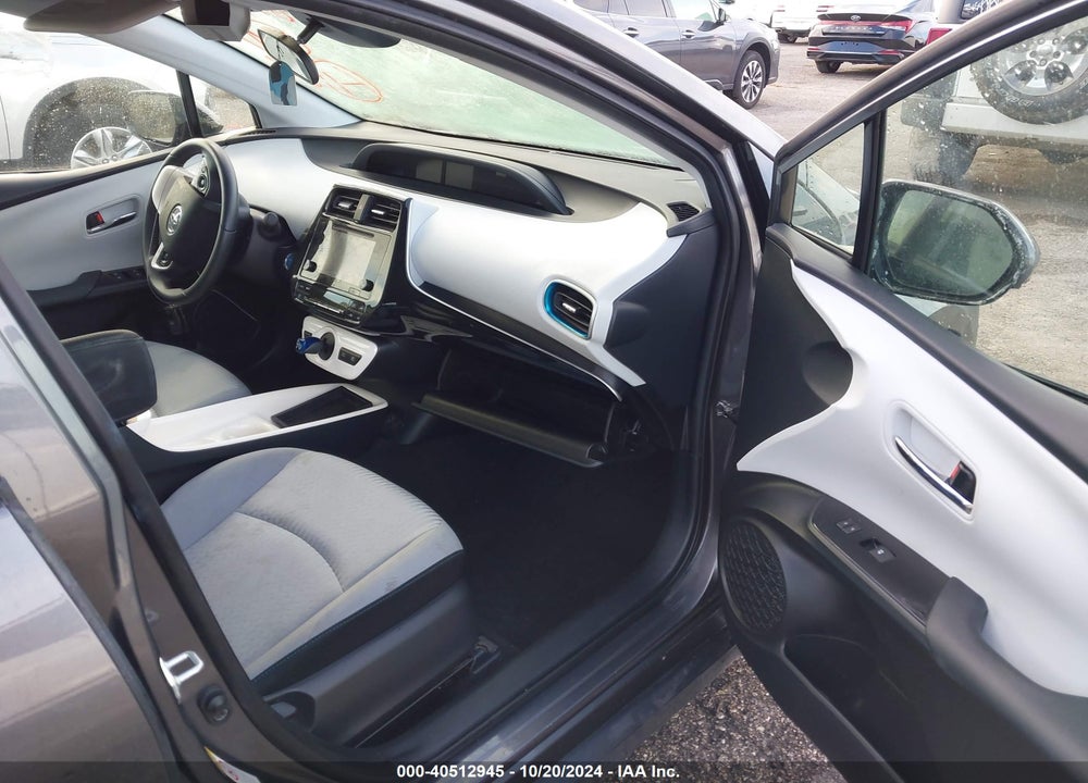 2018 TOYOTA PRIUS THREE VIN: JTDKARFU9J3067216
