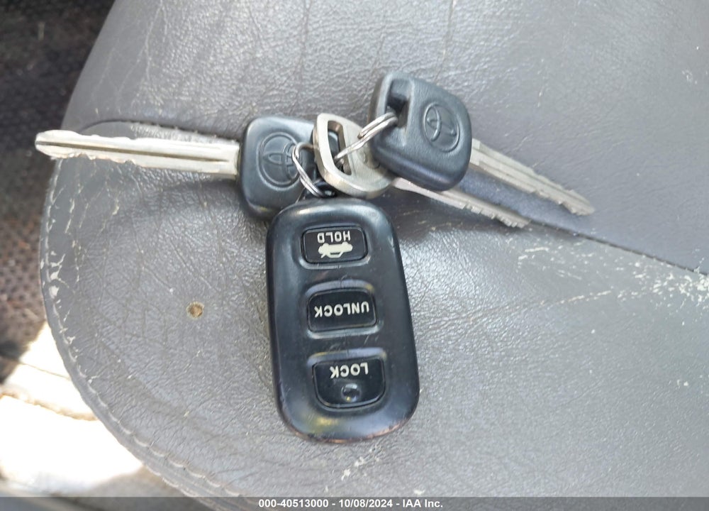 2005 TOYOTA CAMRY LE VIN: 4T1BE32K35U996156