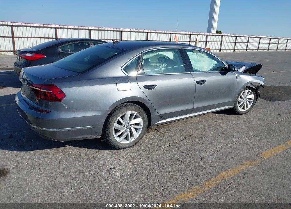 2018 VOLKSWAGEN PASSAT 2.0T SE VIN: 1VWBA7A35JC031510