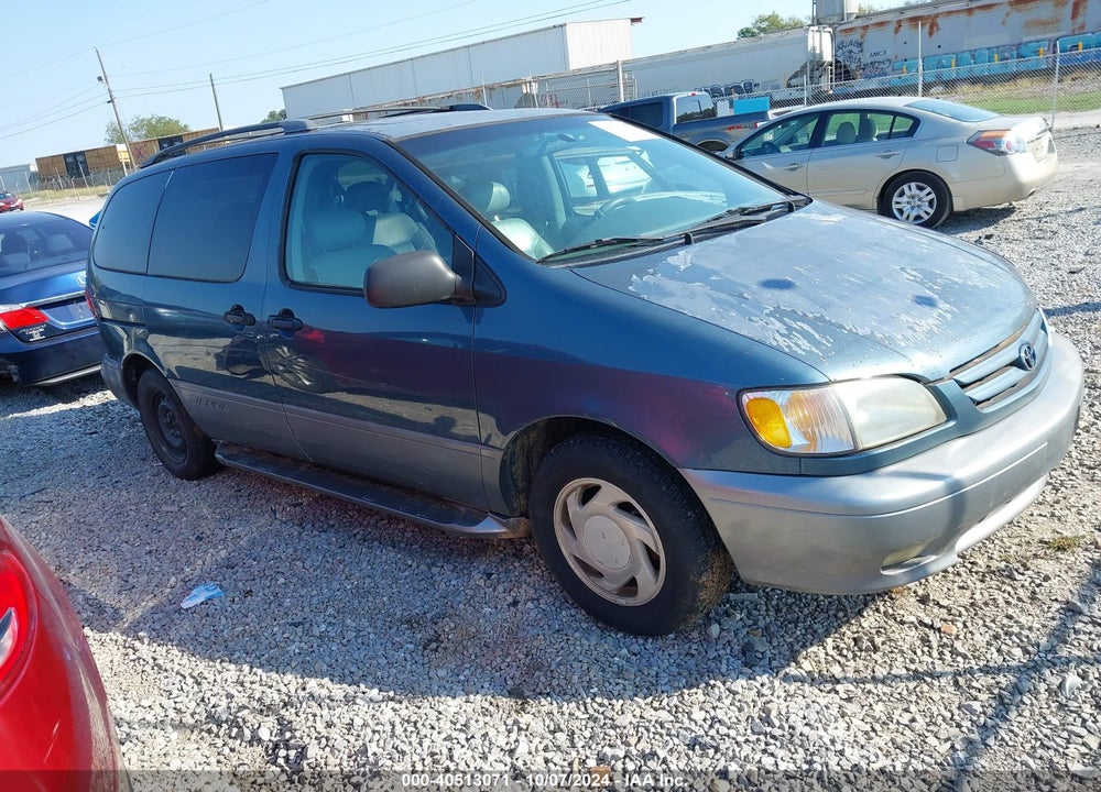 2001 TOYOTA SIENNA XLE VIN: 4T3ZF13C21U372616