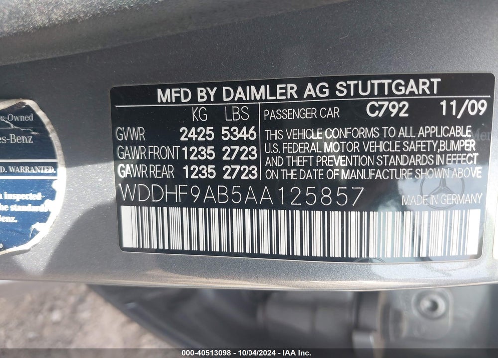 2010 MERCEDES-BENZ E 550 4MATIC VIN: WDDHF9AB5AA125857