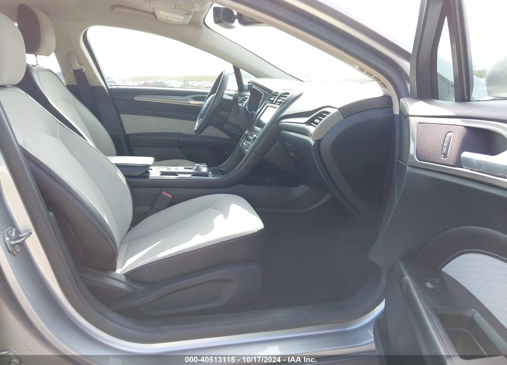 2020 FORD FUSION SE VIN: 3FA6P0HD4LR260179
