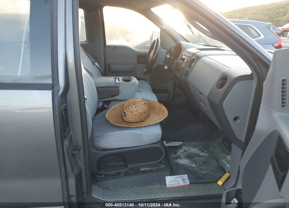 2006 FORD F-150 STX/XLT VIN: 1FTRF02286KB93581