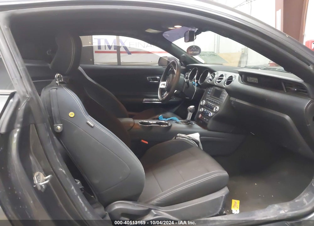2016 FORD MUSTANG V6 VIN: 1FA6P8AM5G5215866