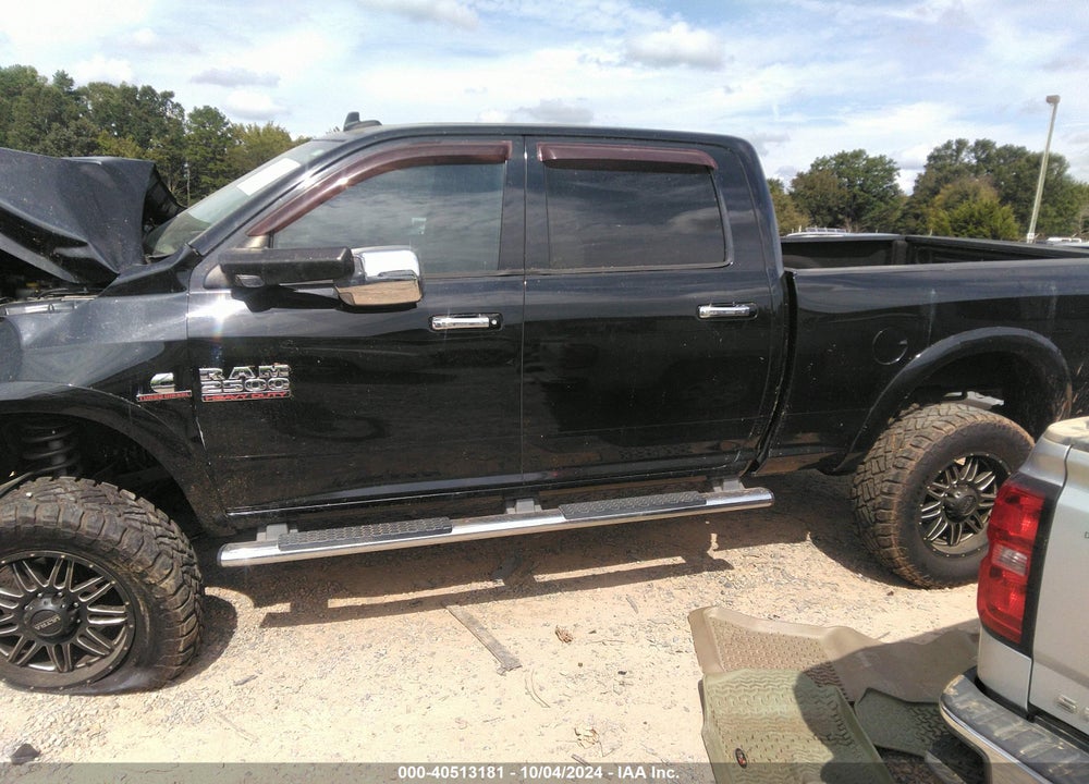 2013 RAM 2500 LAIE VIN: 3C6UR5FL3DG517050