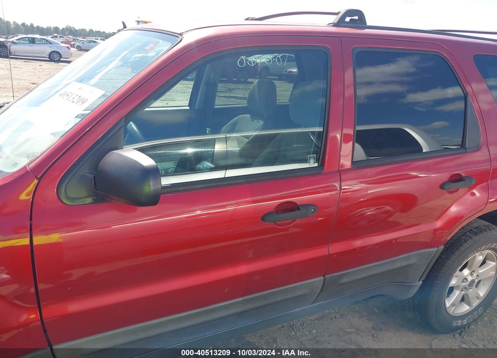 2005 FORD ESCAPE XLT VIN: 1FMYU03135KA15241