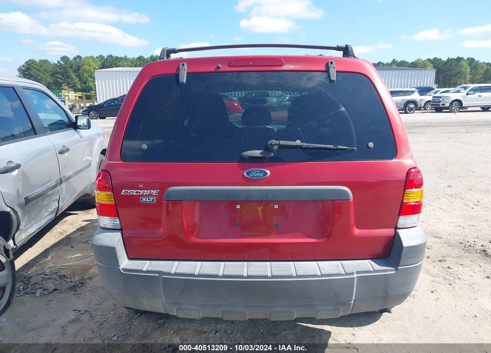 2005 FORD ESCAPE XLT VIN: 1FMYU03135KA15241