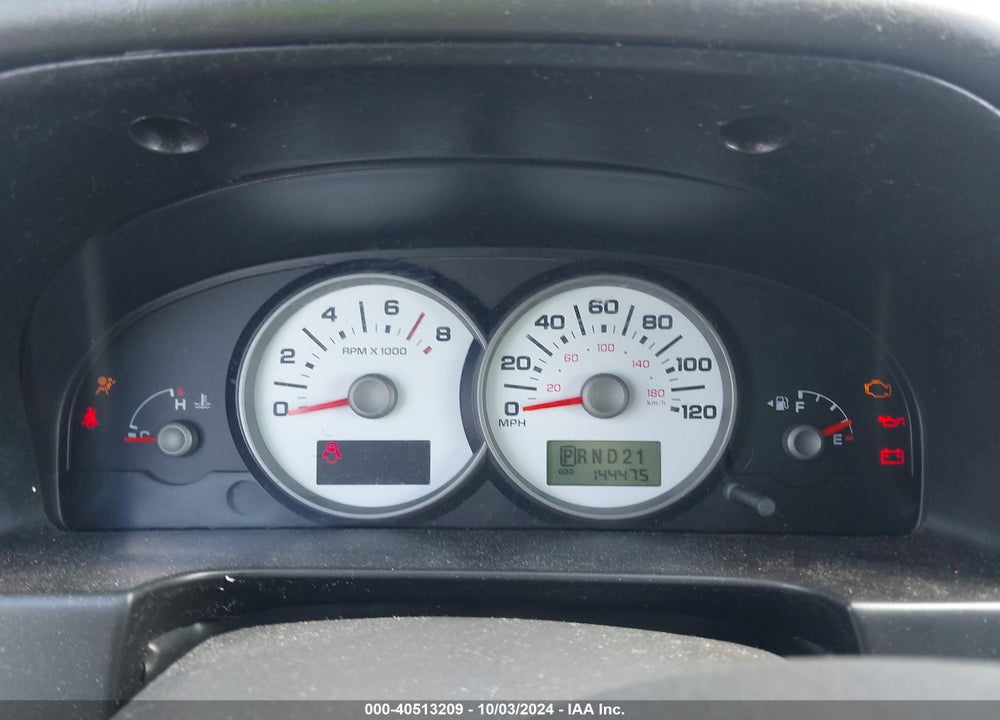 2005 FORD ESCAPE XLT VIN: 1FMYU03135KA15241