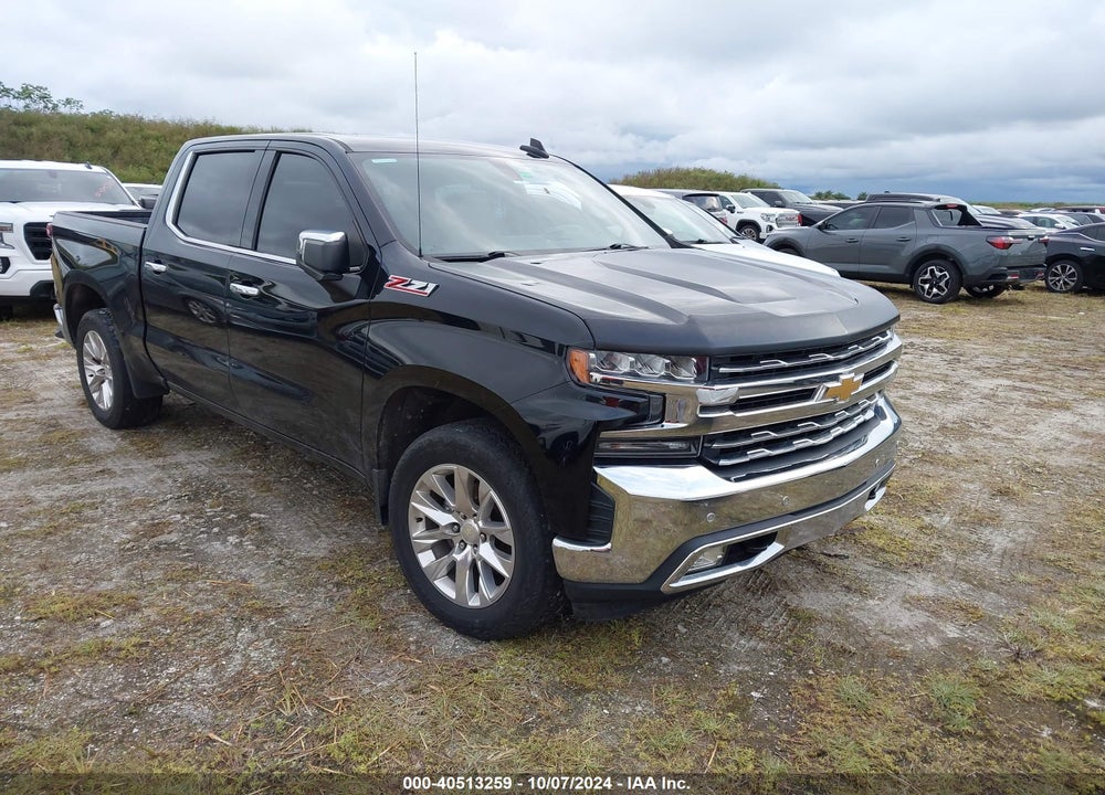 2021 CHEVROLET SILVERADO 1500 4WD SHORT BED LTZ VIN: 3GCUYGEDXMG421305